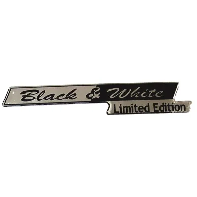 #5088 Samolepka nápis Black & White Limited edition